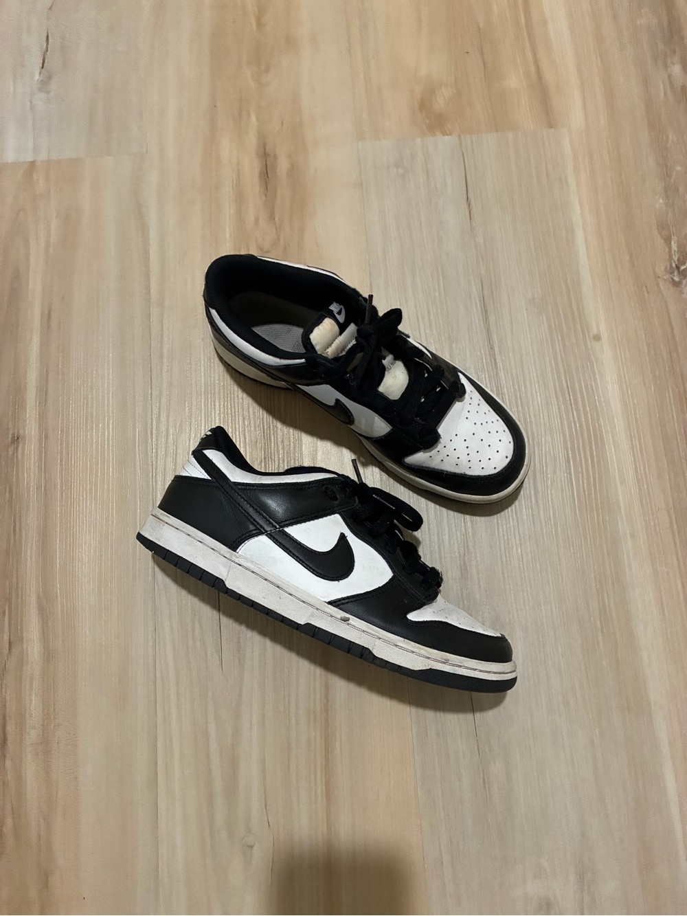 Nike Kids Black and White Low-Top Sneakers with Swoosh